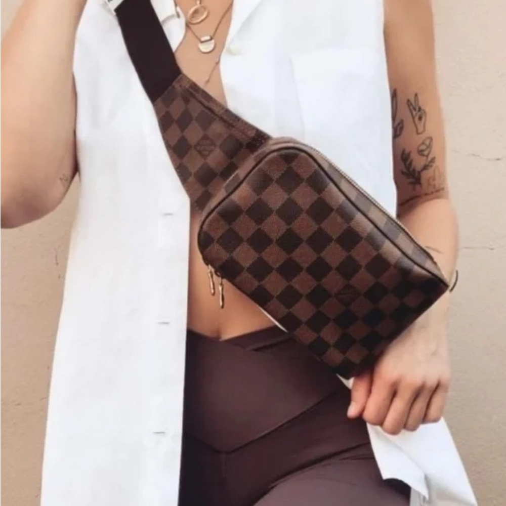 Louis Vuitton Damier Ebene Pochette Gange yes Crossbody bag